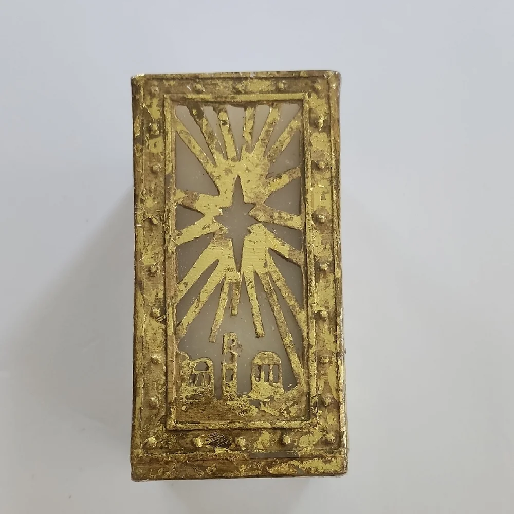 Cream & Gold Decorative Star Candle with Gold Base